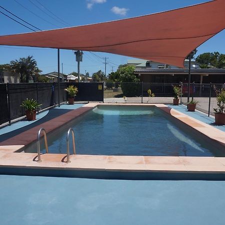 A & A Motel Proserpine Exterior foto